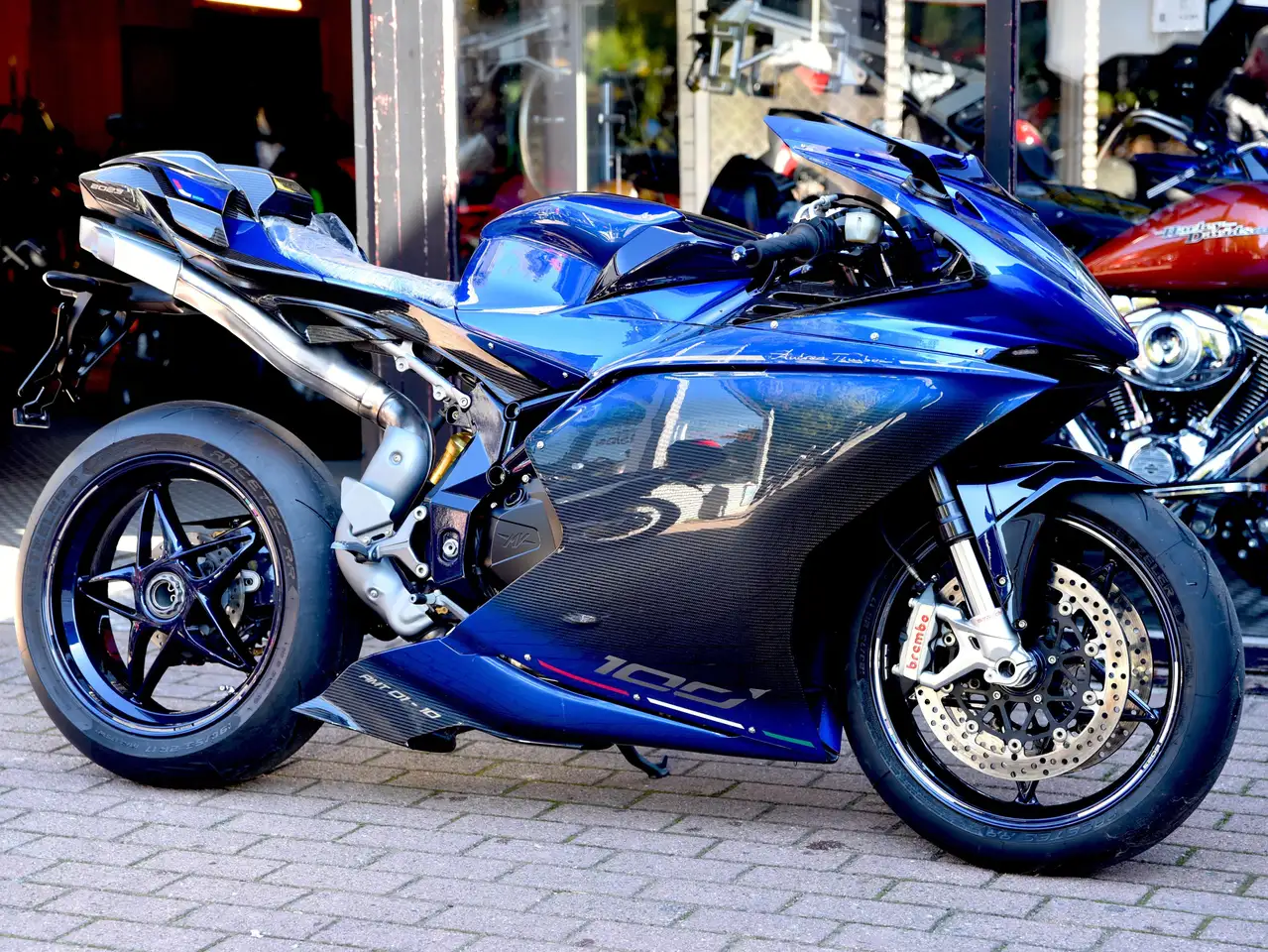 MV Agusta F4 1000