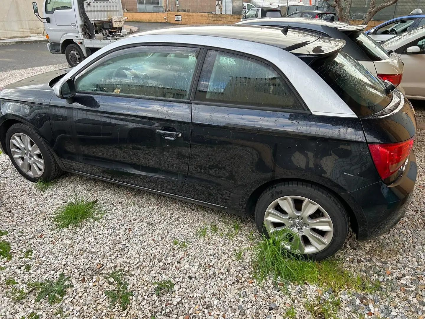 Audi A1 A1 I 2010 3p 1.2 tfsi Attraction Schwarz - 2