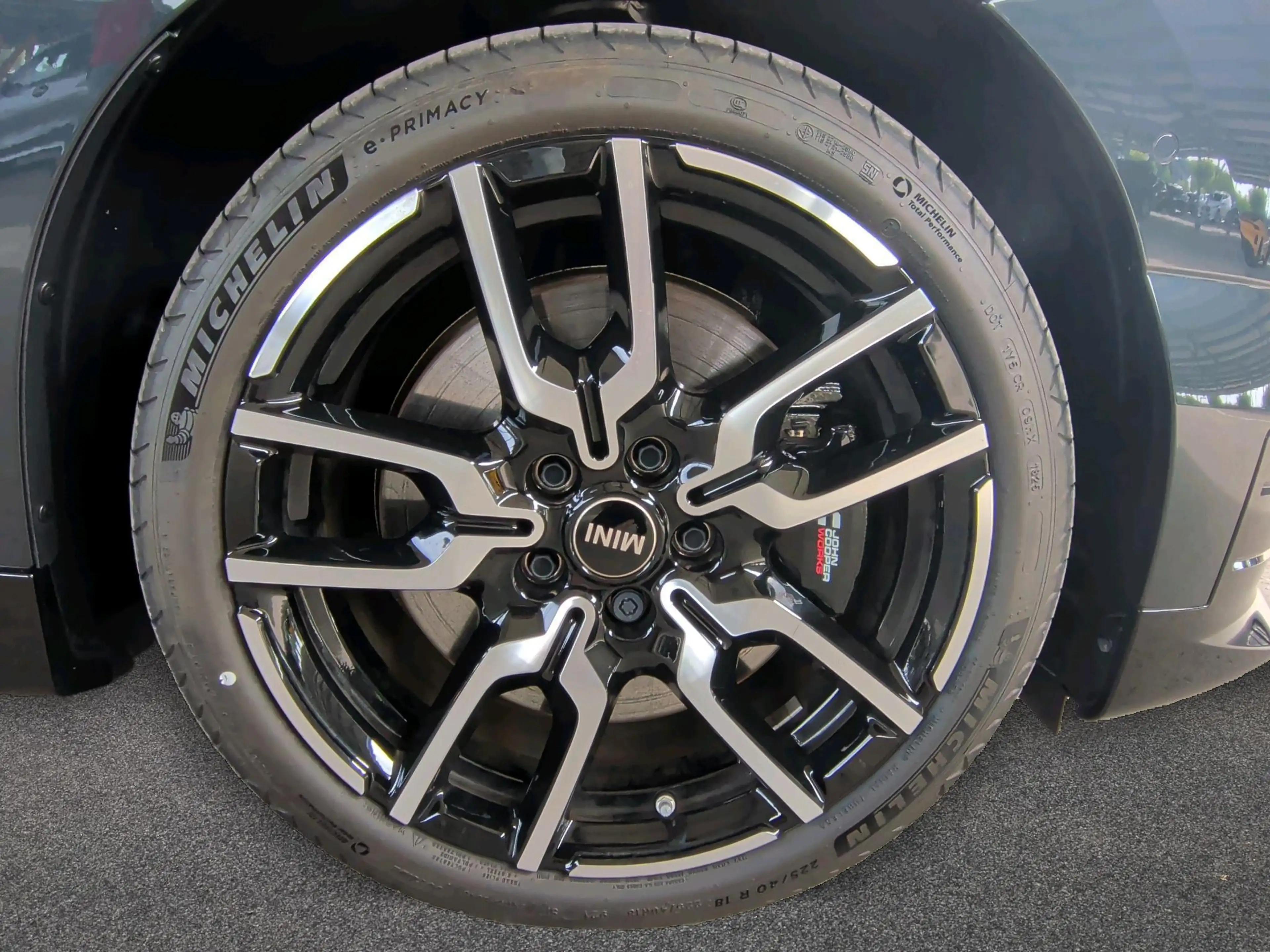 MINI Cooper SE John Cooper Works Trim — photo 8