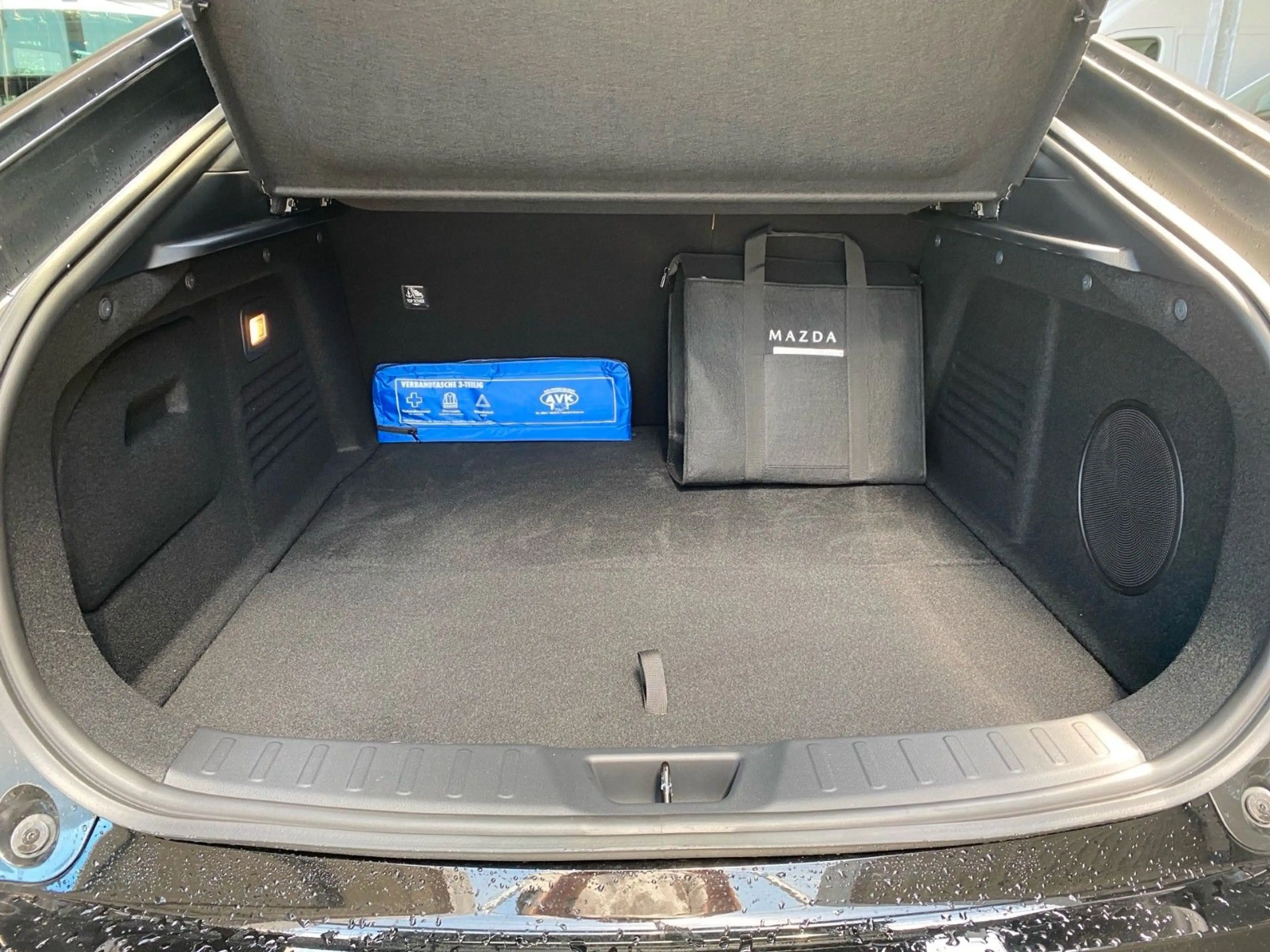Mazda 6e 190 kW EV Takumi Plus — photo 12