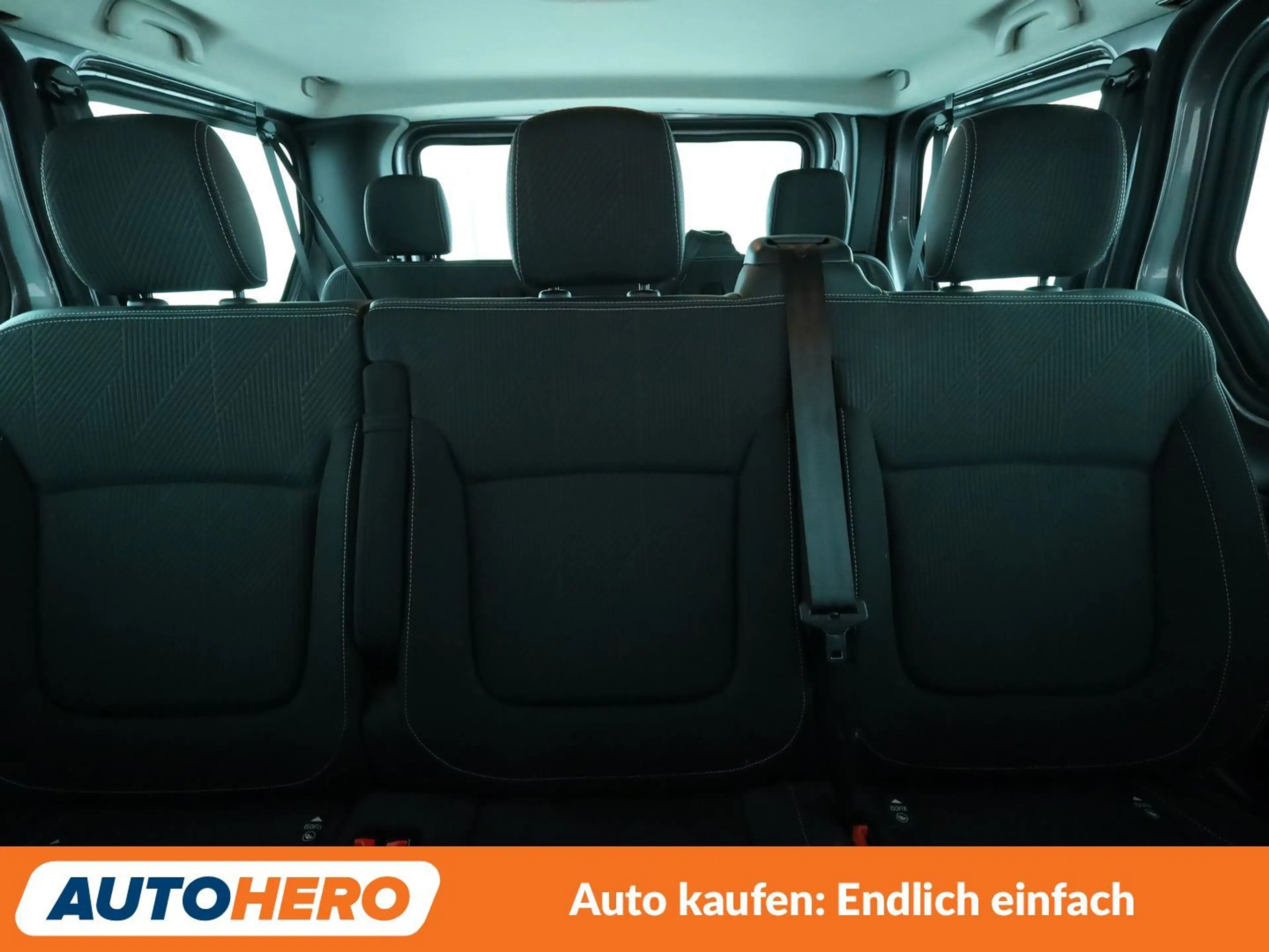 Nissan NV300 2.0 dCi L1H1 2,7t PREMIUM Aut.*NAVI*PDC*TEMPO* — photo 15