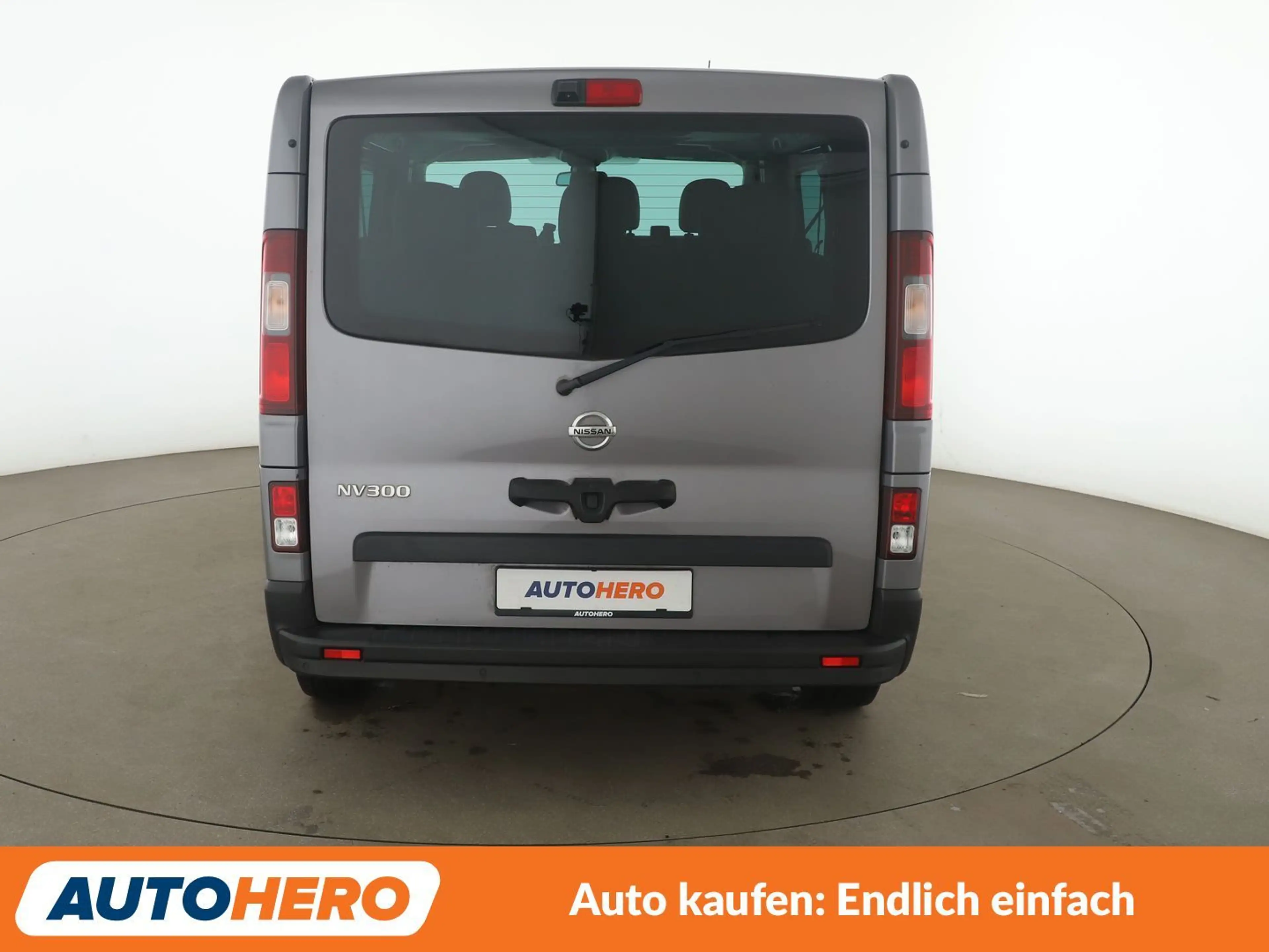 Nissan NV300 2.0 dCi L1H1 2,7t PREMIUM Aut.*NAVI*PDC*TEMPO* — photo 5