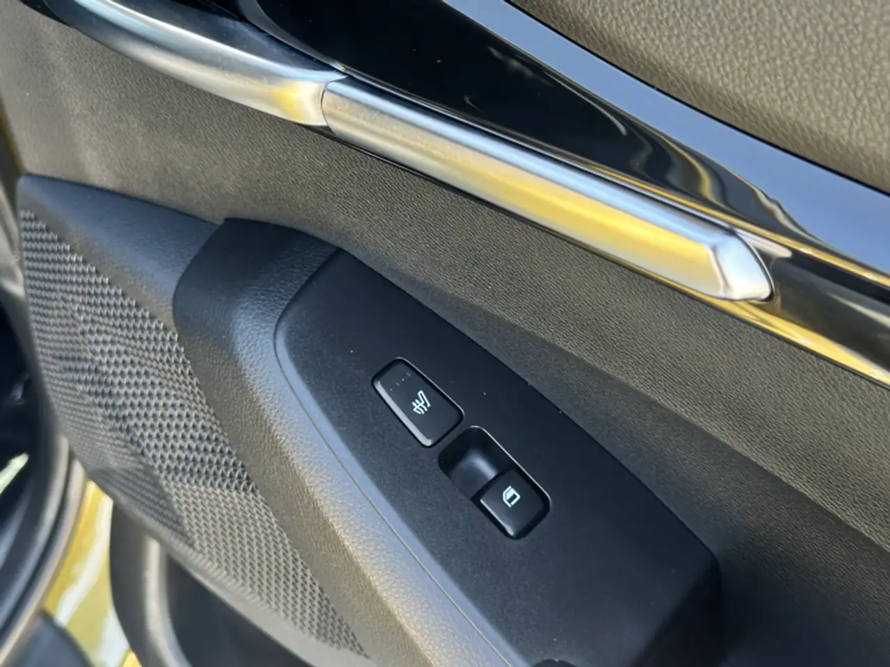 Kia Seltos снимка Kia Seltos