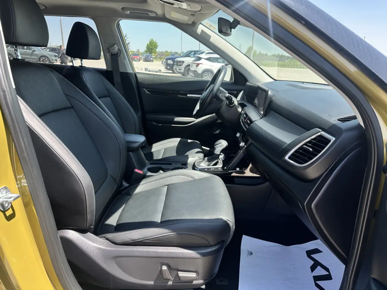 Kia Seltos снимка Kia Seltos