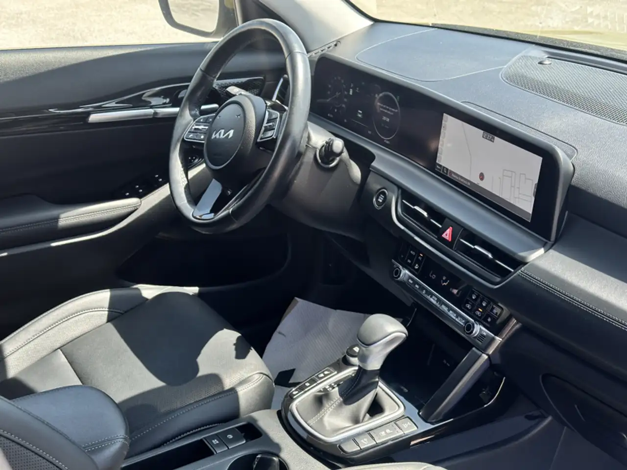Kia Seltos снимка Kia Seltos