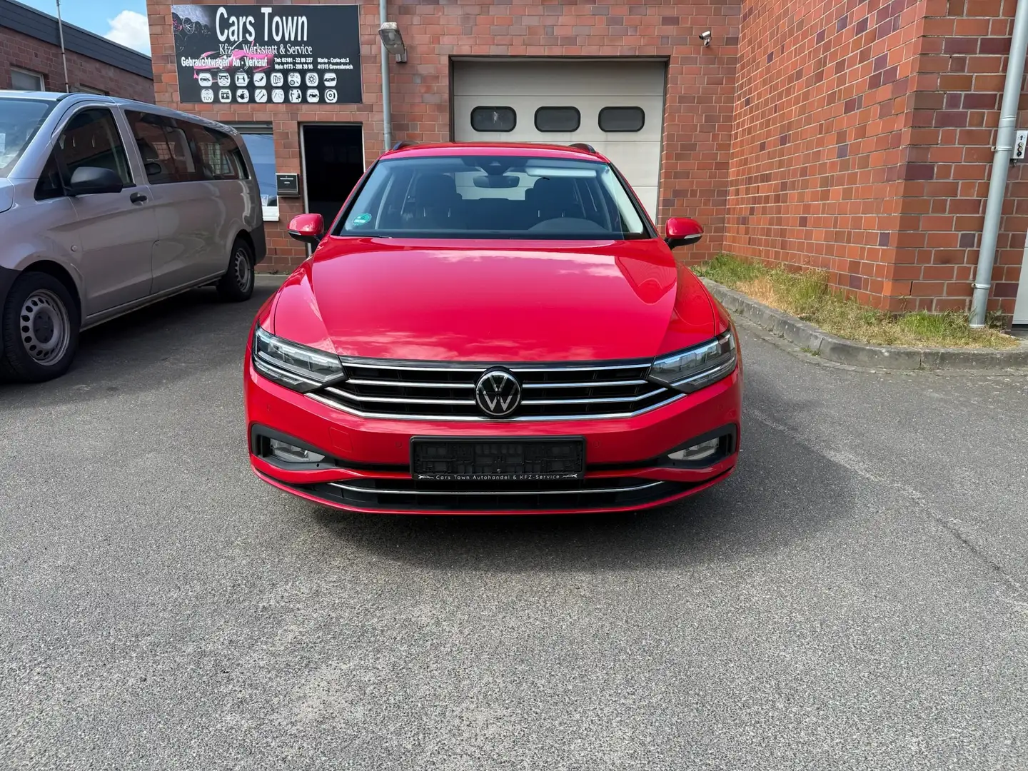 Volkswagen Passat Variant Business Virtual Cockpit 1. Hand Rot - 2