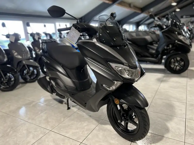 Suzuki Burgman 125 - foto 7