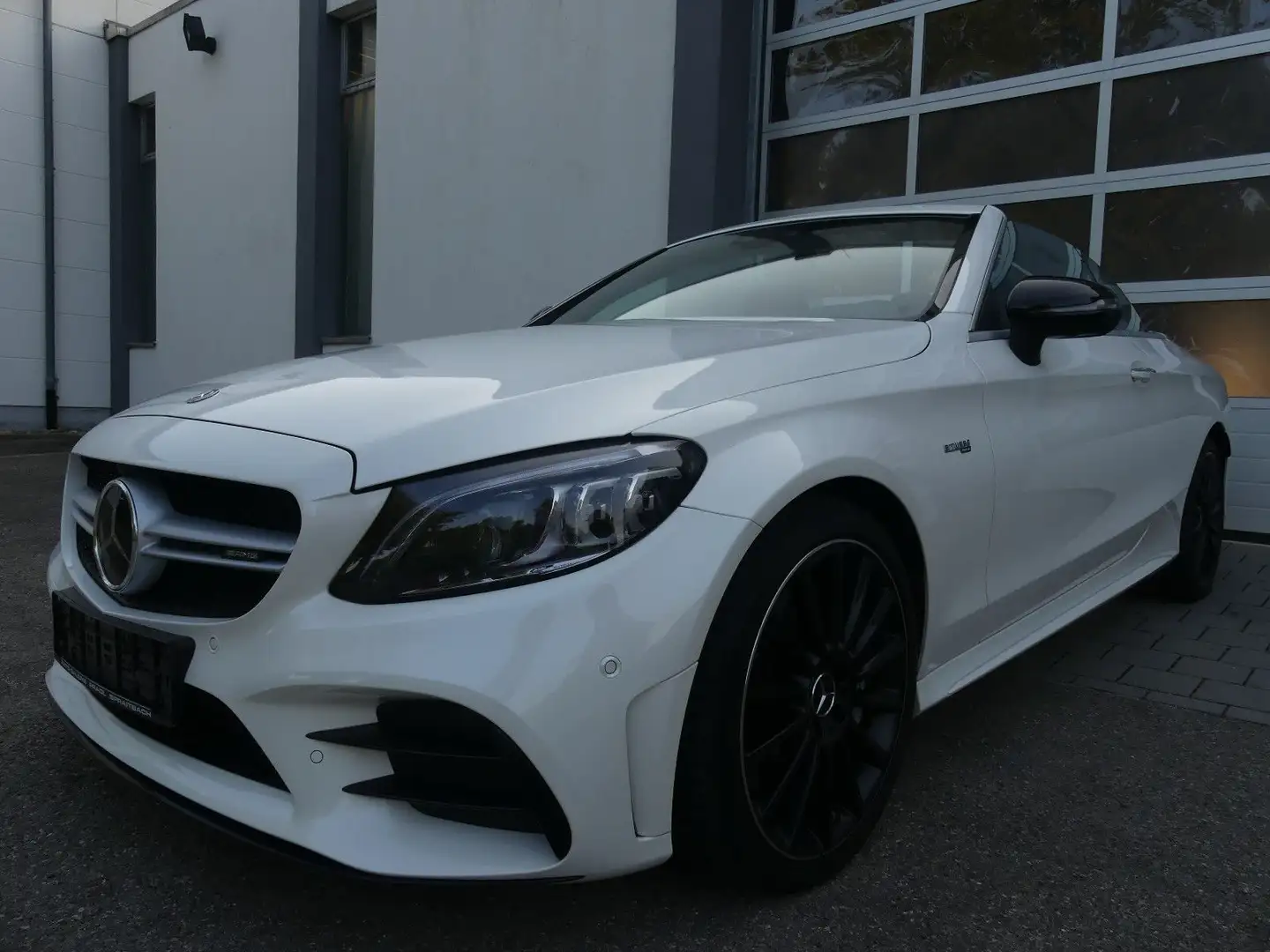 Mercedes-Benz C 43 AMG Cabrio 4M/Perf.AGA/Designo/360°/HuD/19° Weiß - 1