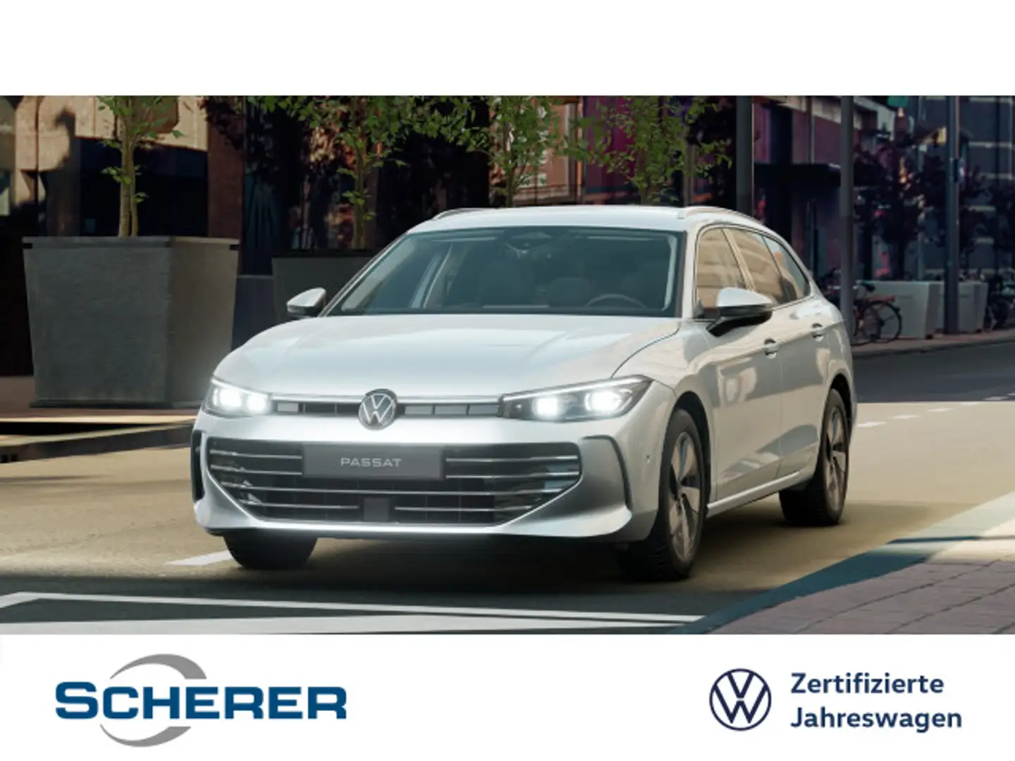 Volkswagen Passat Variant Elegance 2.0 TDI DSG IQ.DRIVE AHK Silber - 1