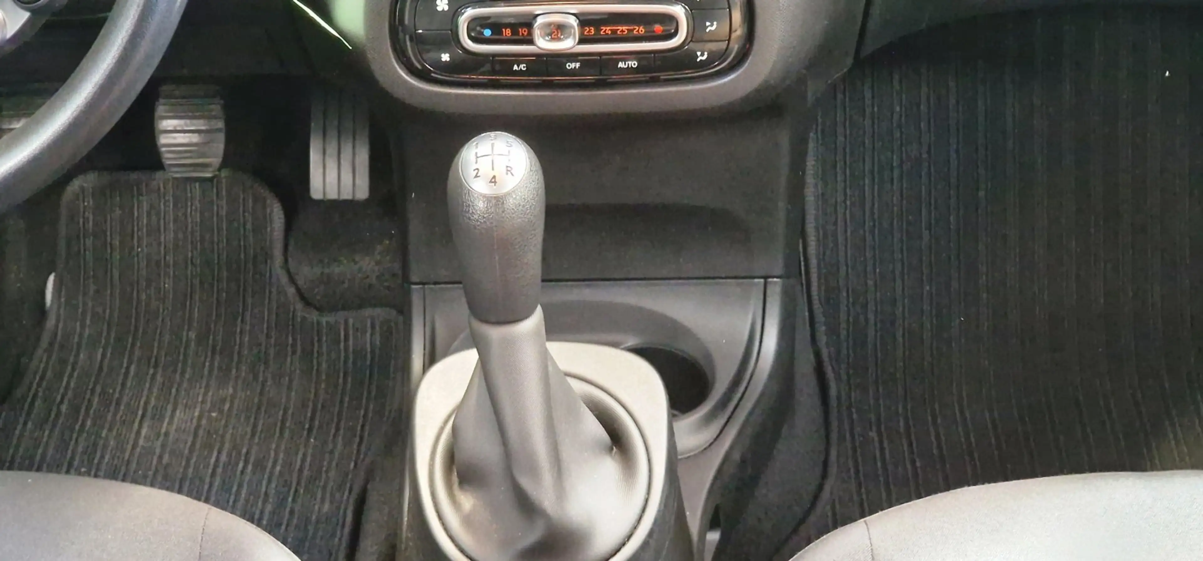 smart forFour *Tempomat*USB* — photo 12