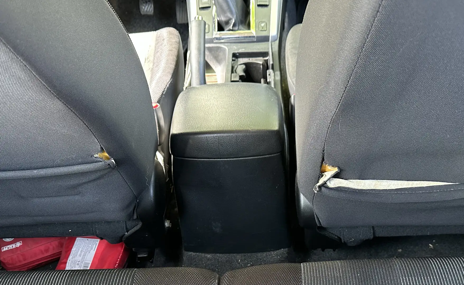 Suzuki Grand Vitara Grand Vitara  3-Türer 2.4 Comfort Grau - 2