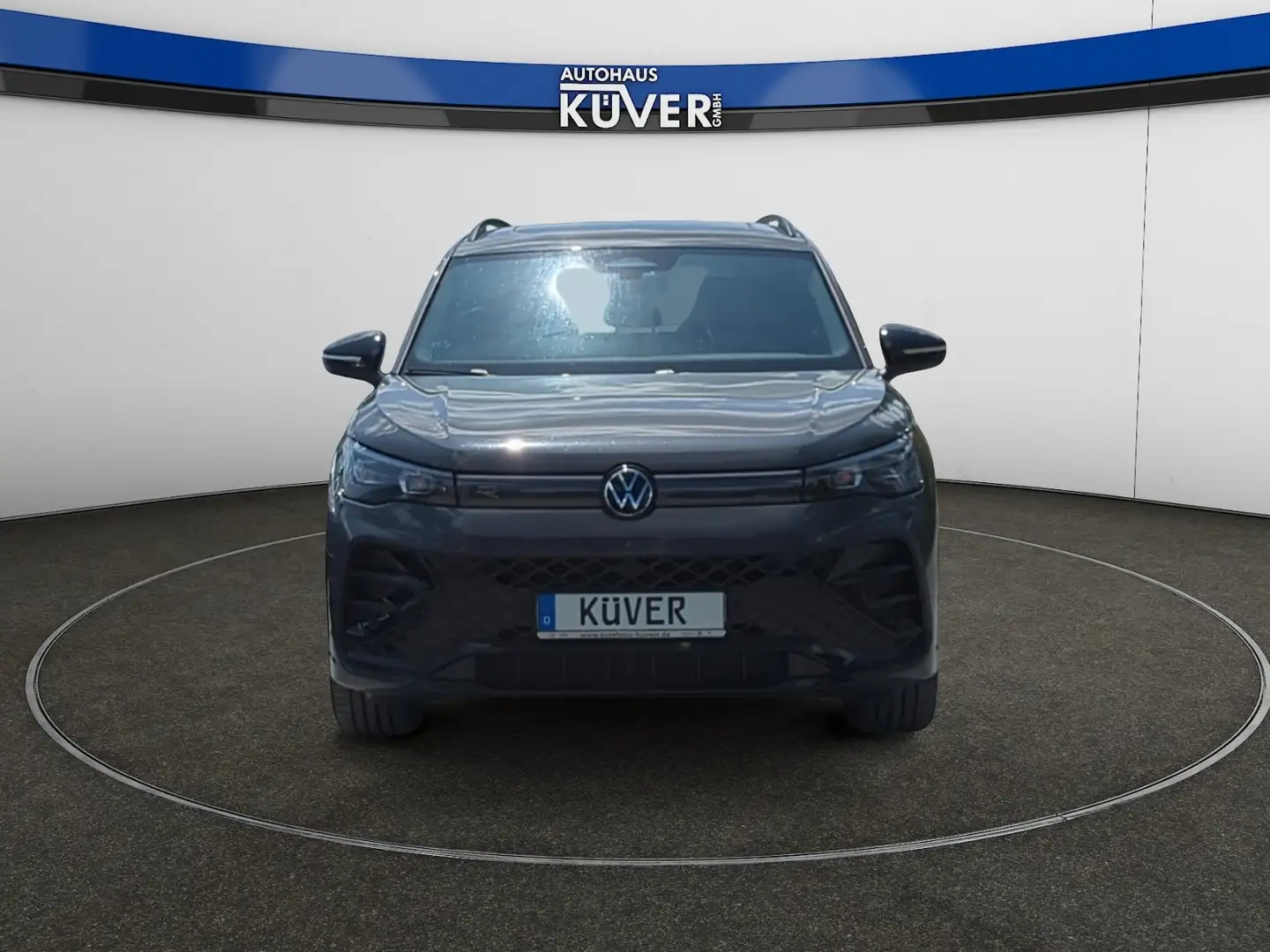 Volkswagen Tiguan R-Line 2,0 TDI DSG Navi+Pano+AHK+IQ+ACC Grau - 2