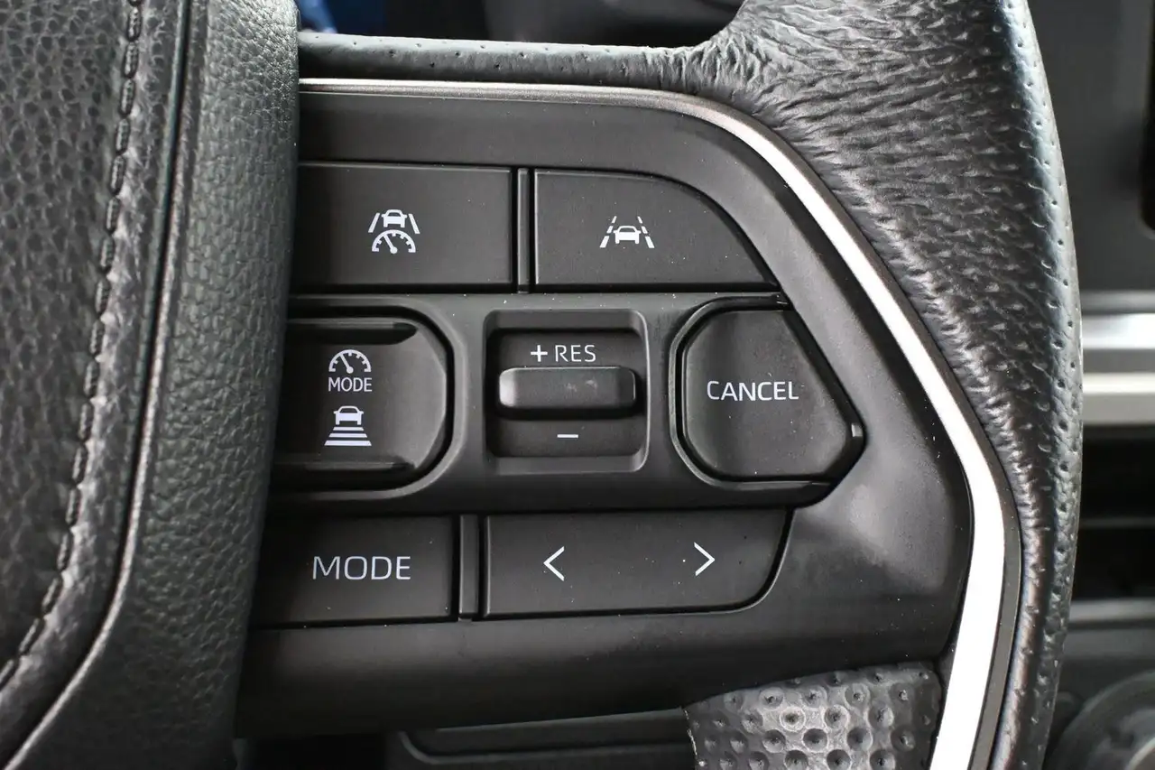 Toyota Tacoma снимка Toyota Tacoma