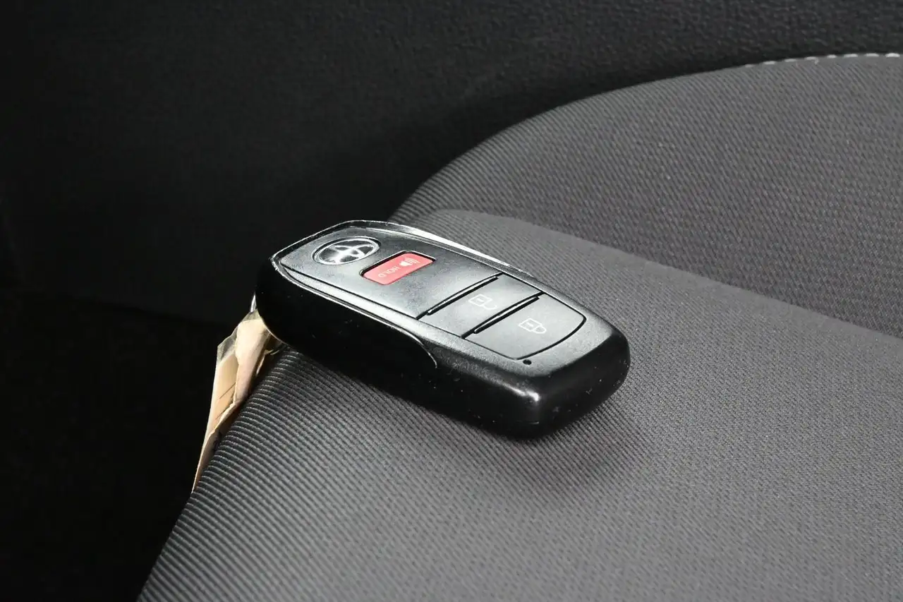 Toyota Tacoma снимка Toyota Tacoma