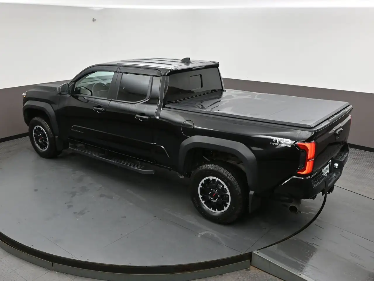 Toyota Tacoma снимка Toyota Tacoma