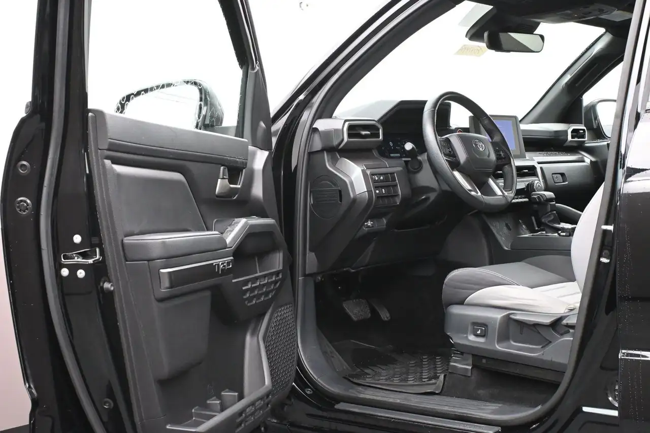 Toyota Tacoma снимка Toyota Tacoma
