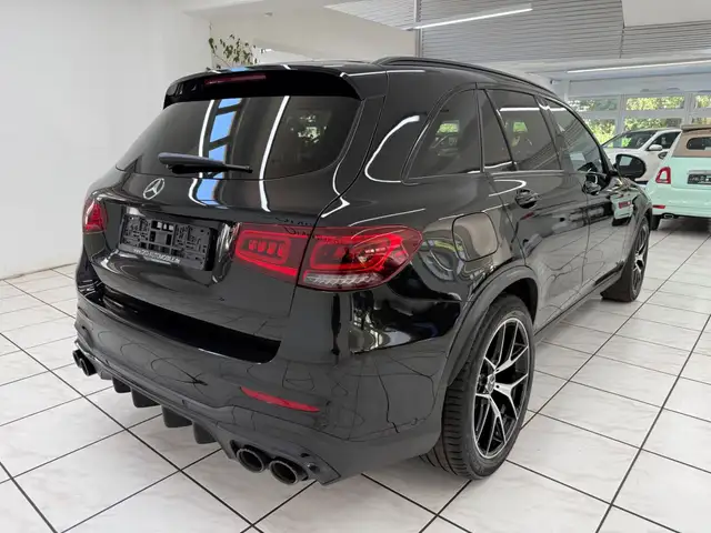 Mercedes-Benz GLC Class view 3
