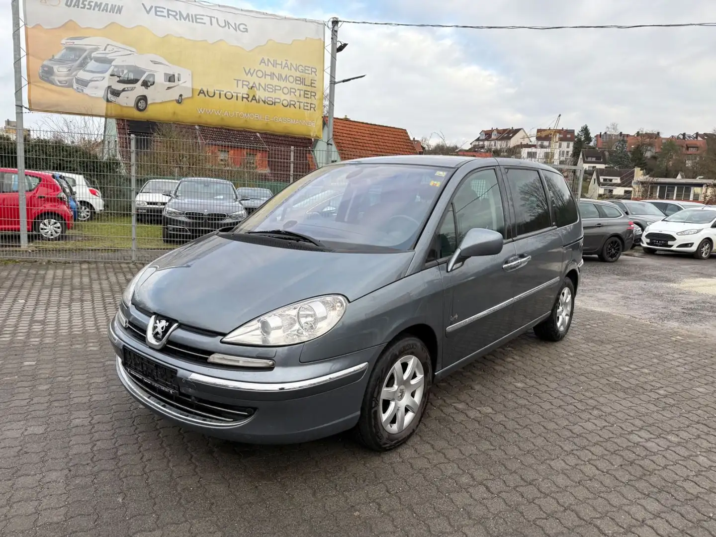 Peugeot 807 Family 2.0 HDi Navi Klimaauto. PDC Tempomat Gris - 1