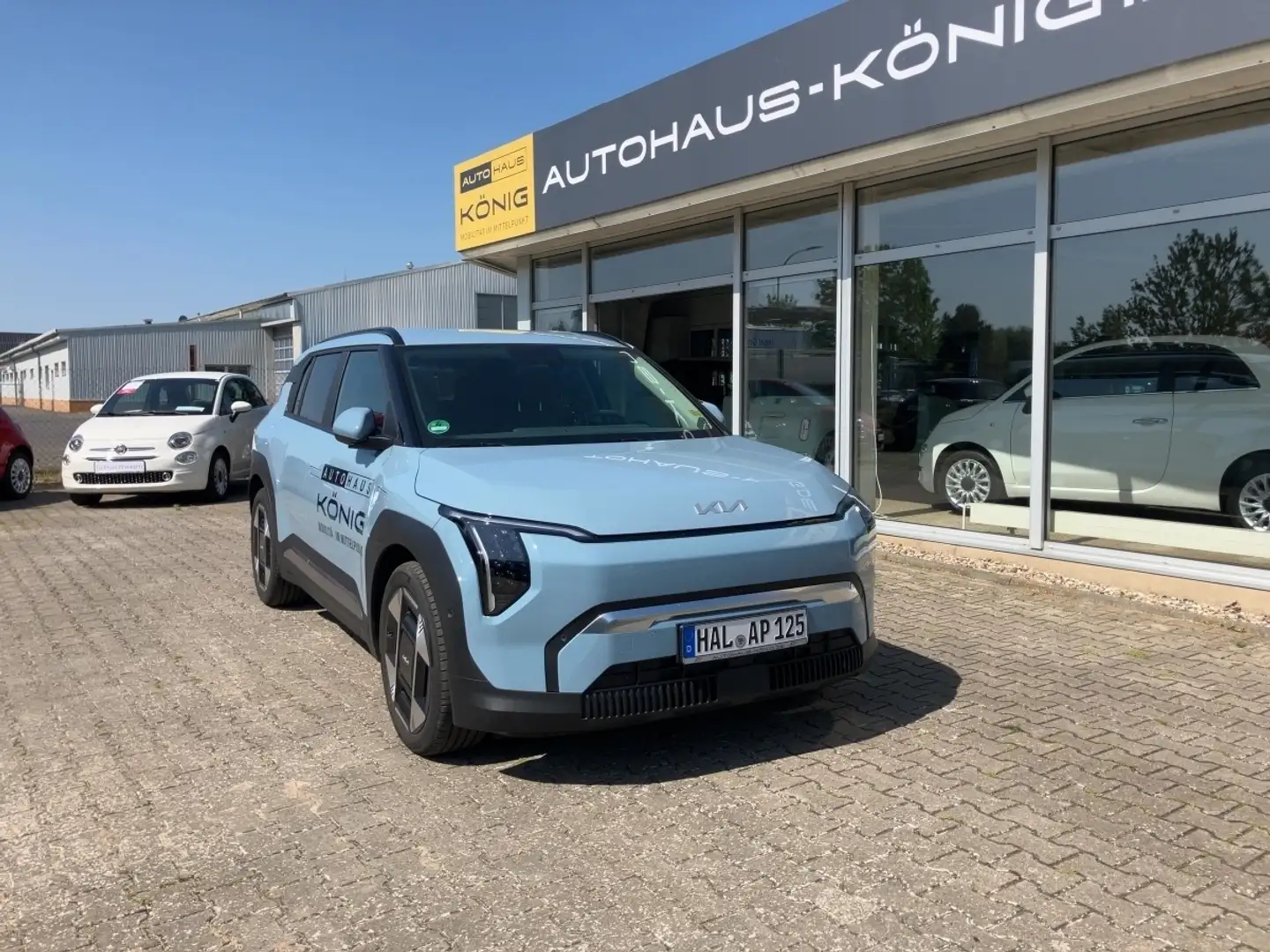 Kia EV3 81,4-kWh EARTH Business Design Drive Wise WP Bleu - 1