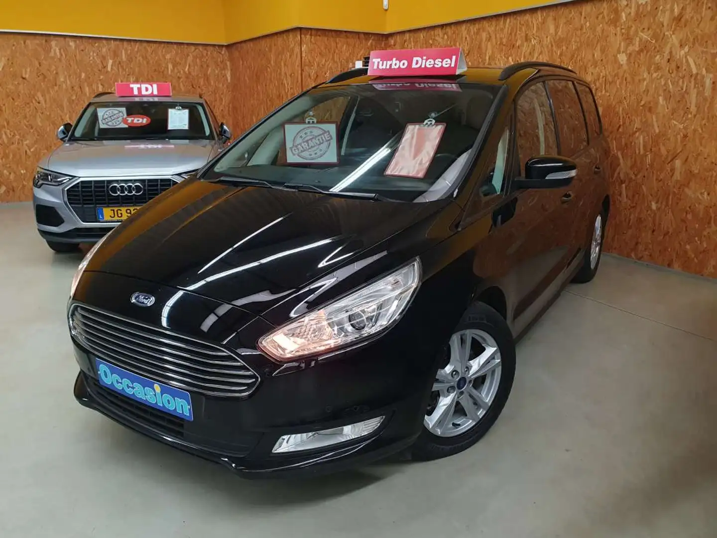 Ford Galaxy 2.0 TDCI 120CV TREND 7 PLACES Zwart - 1