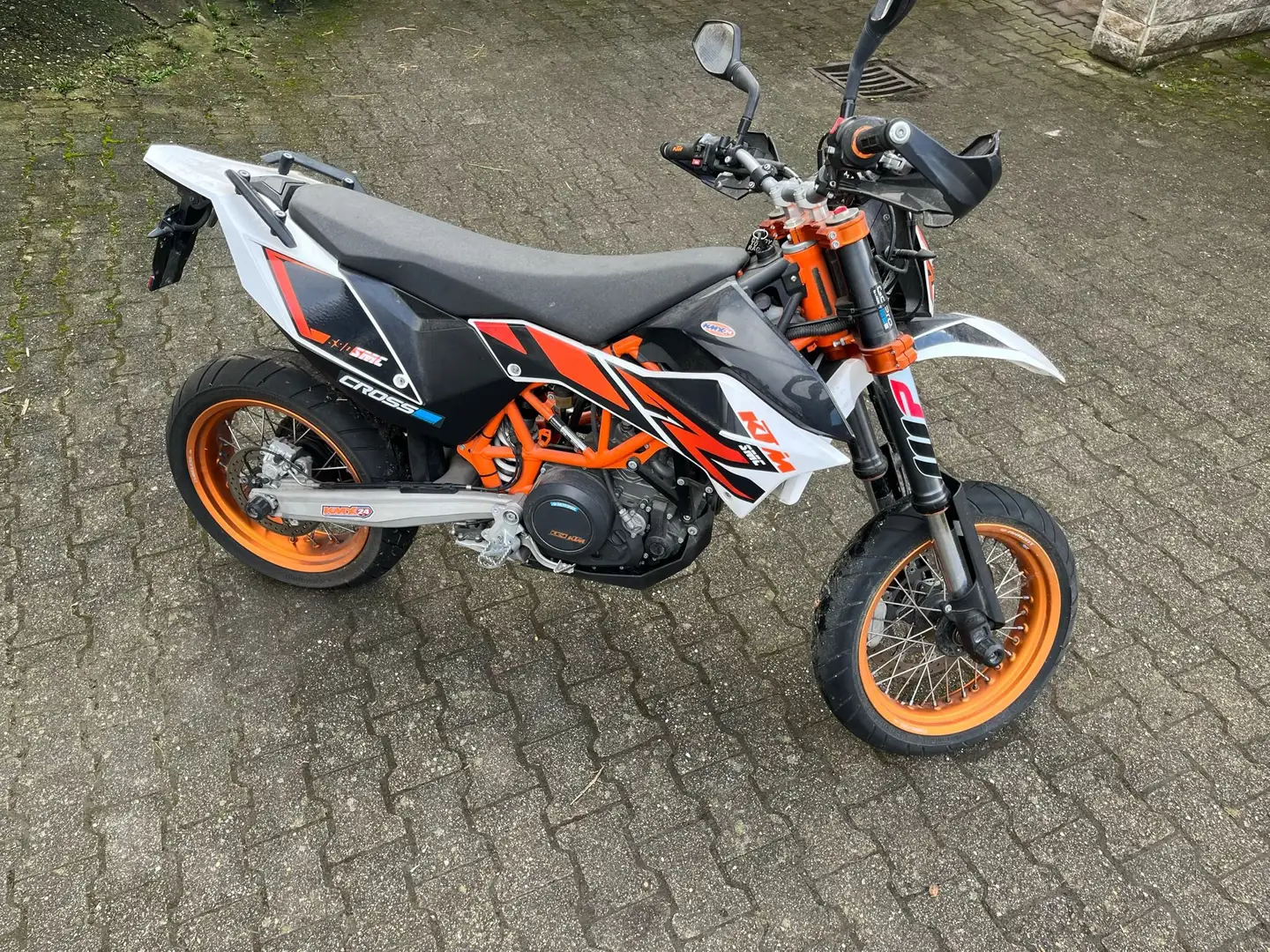 KTM 690 LC 4 Blanc - 2