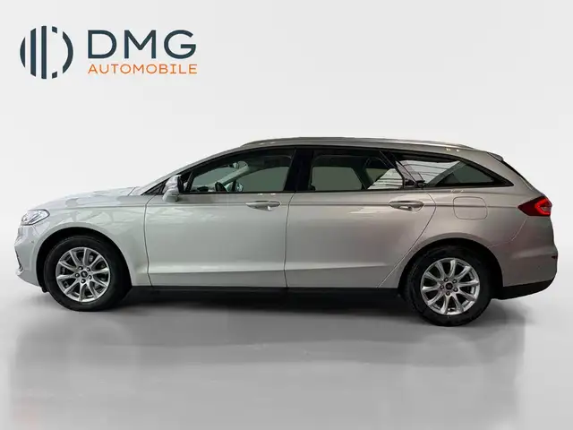 Ford Mondeo main image