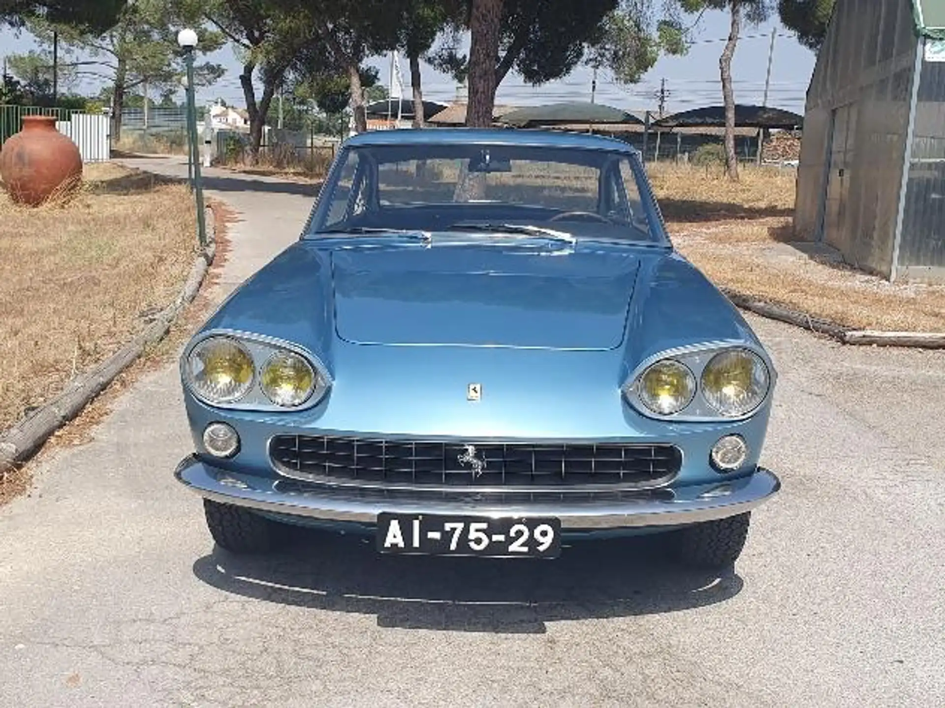 페라리 330 1964 파랑 사진 2