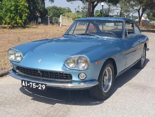 Ferrari GT 2+2