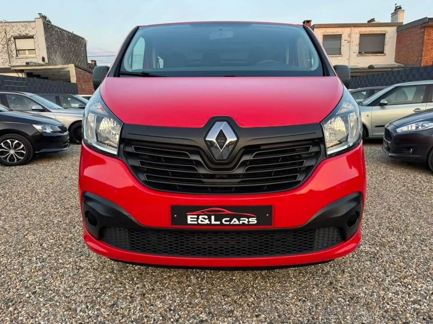Renault Trafic Passenger 1.6 dCi 9 places **12 mois de garantie** Rood - 2