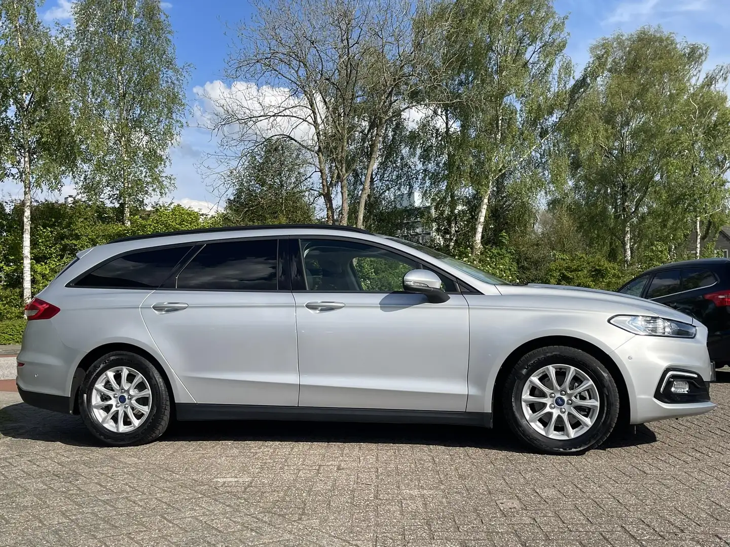 Ford Mondeo Wagon 2.0 IVCT HEV Trend 187pk | Automaat | Achter Silver - 2