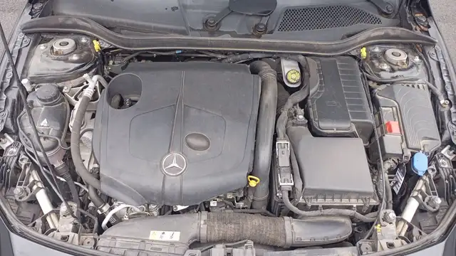 Mercedes-Benz Cla view 15