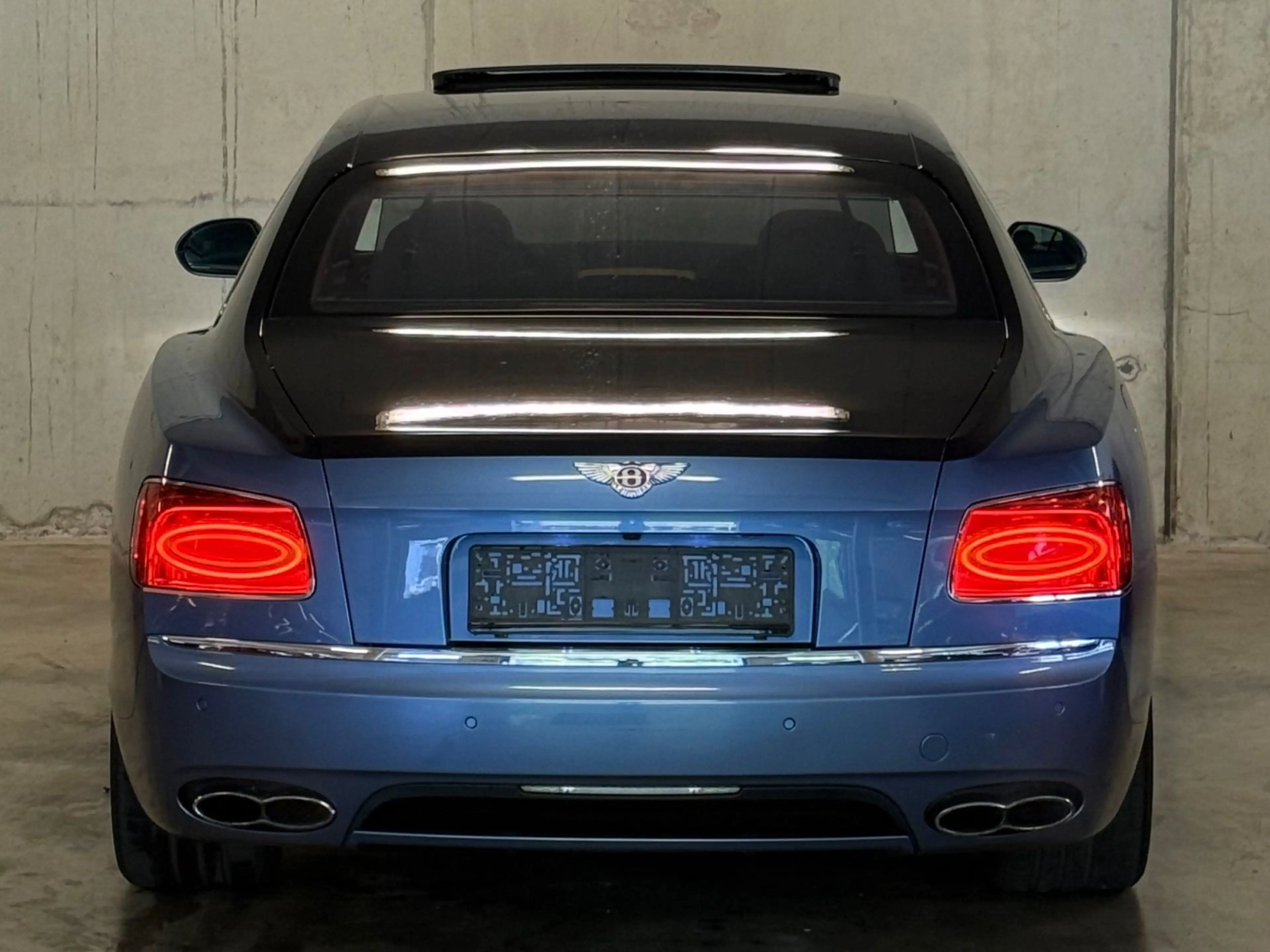 Bentley Flying Spur V8 *TWO-TONE*MASSAGE*TOP — photo 7
