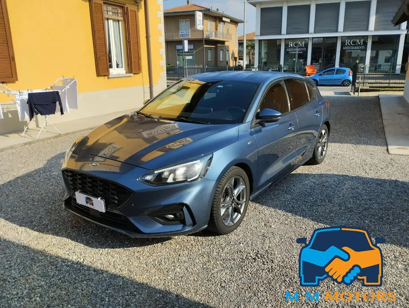 Ford Focus 1.0 EcoBoost 125 CV 5p. ST-Line Bleu - 1