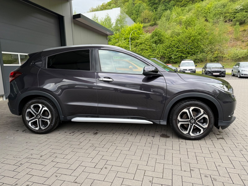 Honda HR-V Executive *AHK *LED *Kamera *App *DAB *Pano — photo 6