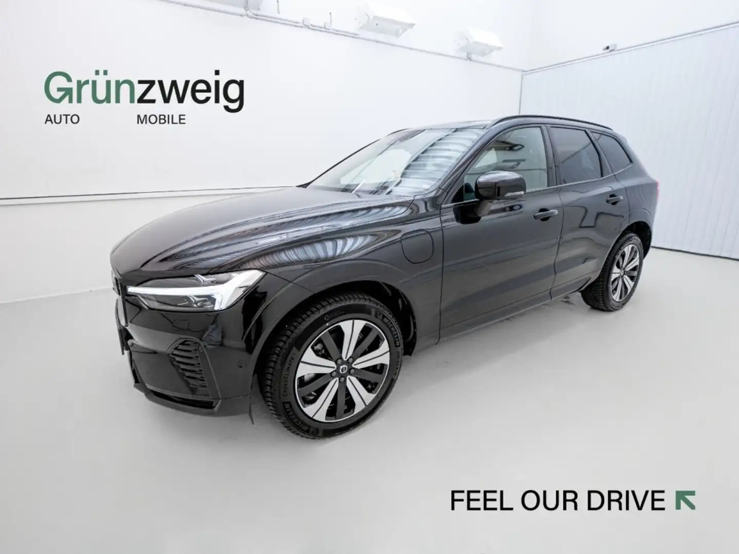 Volvo XC60 Recharge Plus, T6 AWD Plug-in Hybrid, Elektrisch/B Noir - 1