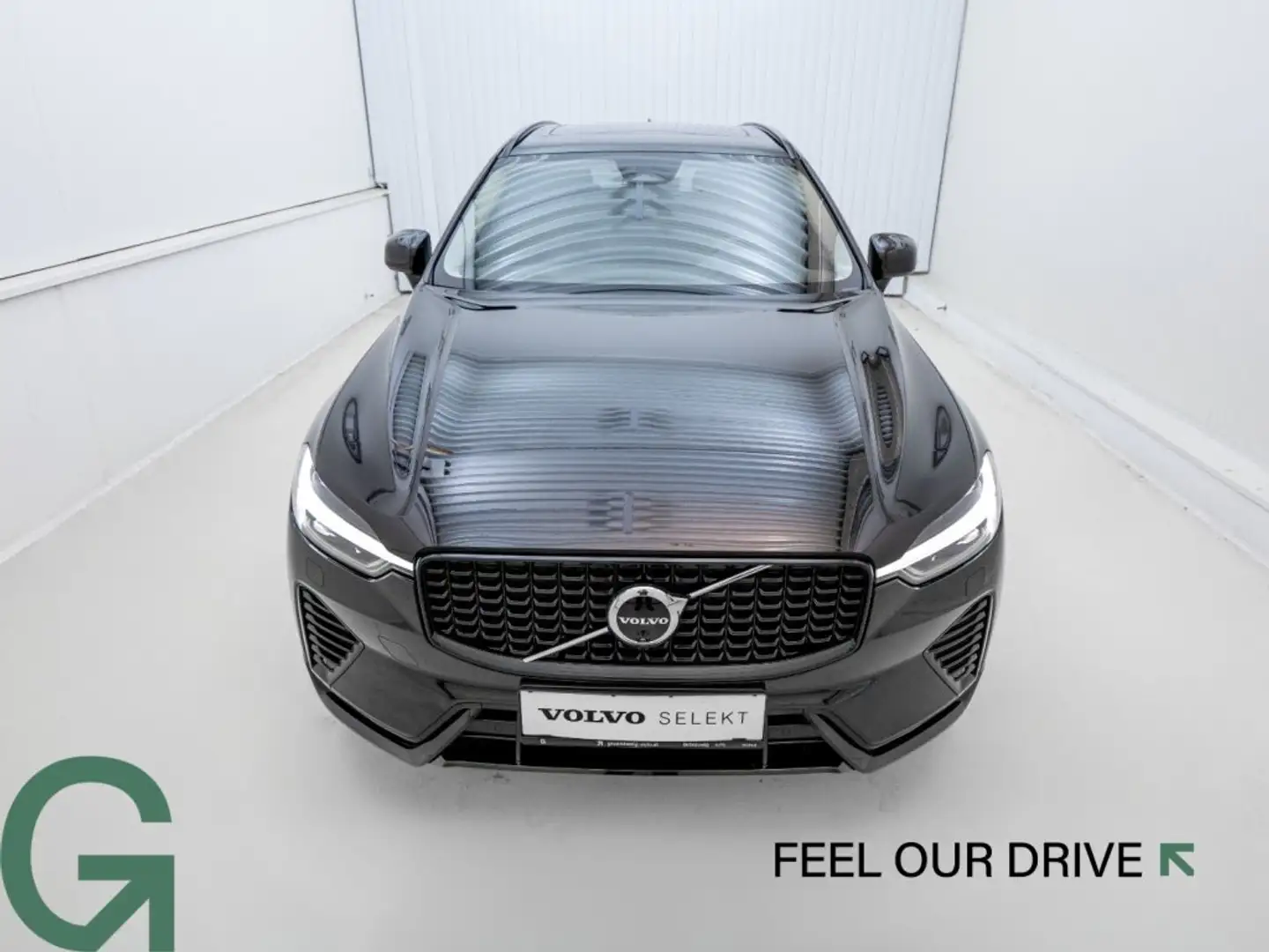 Volvo XC60 Recharge Plus, T6 AWD Plug-in Hybrid, Elektrisch/B Noir - 2