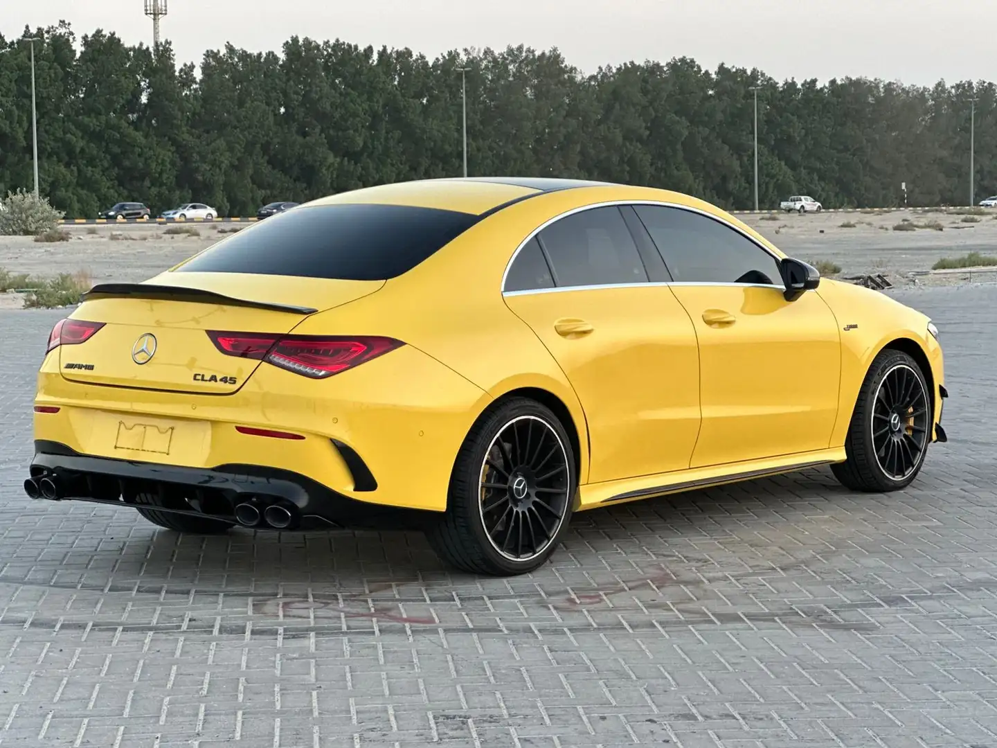 Mercedes-Benz CLA 250 CLA 250 4Matic 7G-DCT Amarillo - 2
