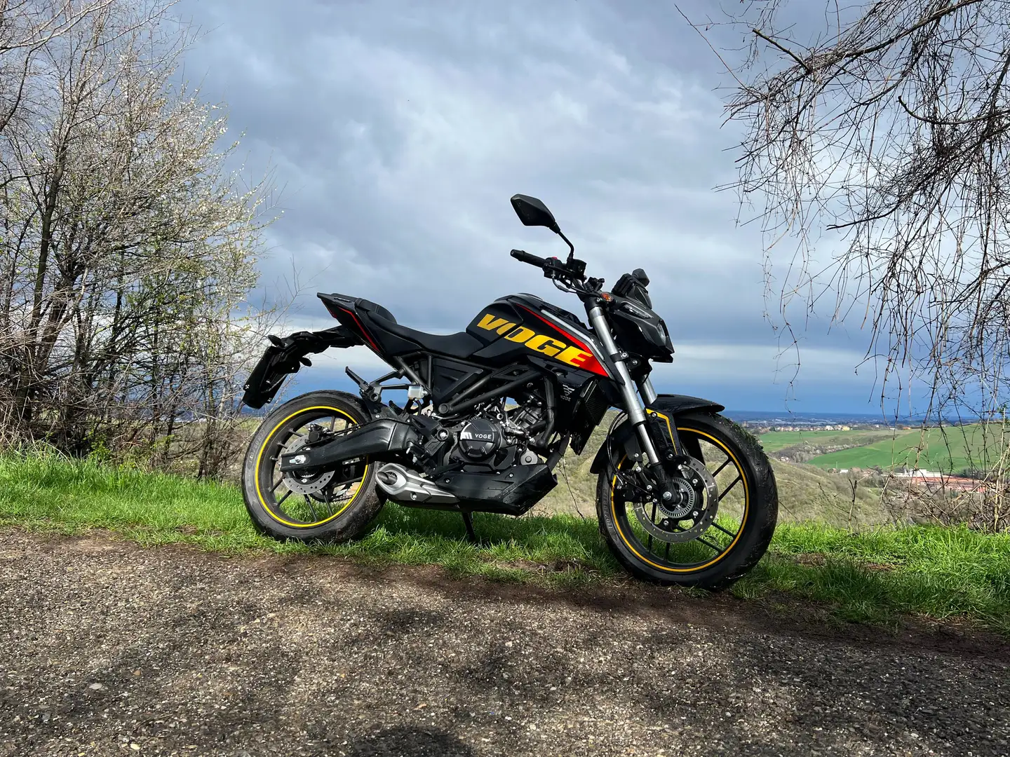 Voge R125 Nero - 1