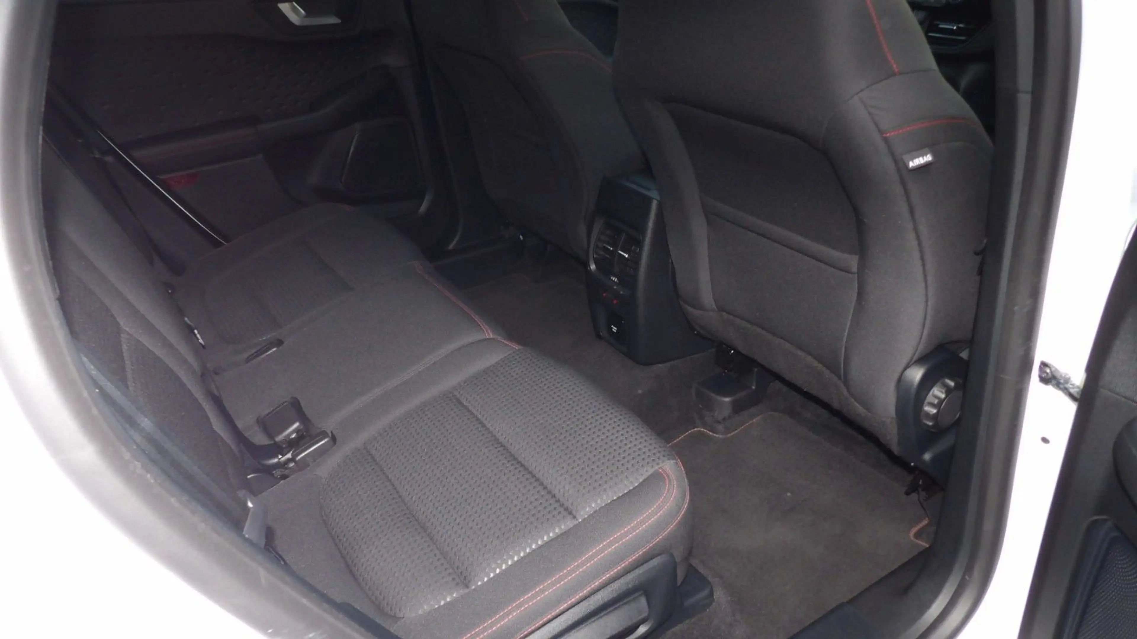 Ford Kuga ST-Line*AHK*Head Up Display*LED* — photo 12