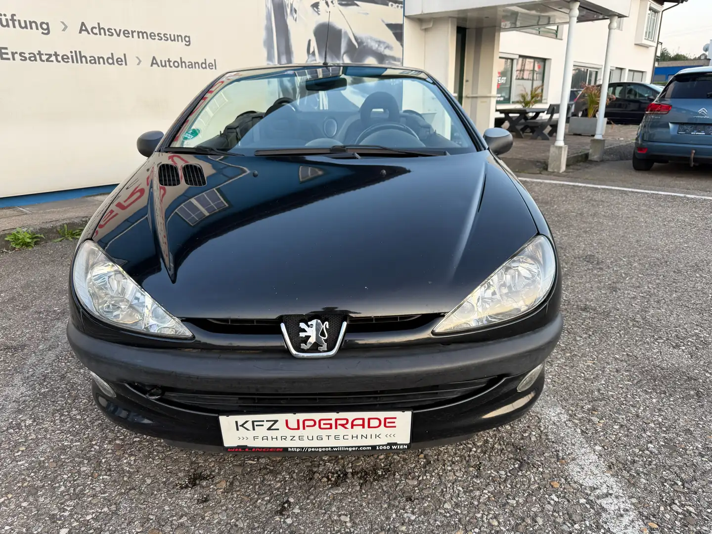 Peugeot 206 CC 1,6 16V Automatik Schwarz - 2