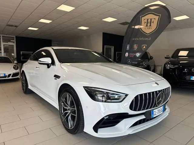 Mercedes-Benz AMG GT view 3