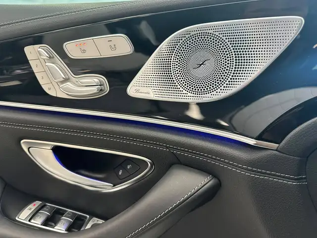 Mercedes-Benz AMG GT view 13