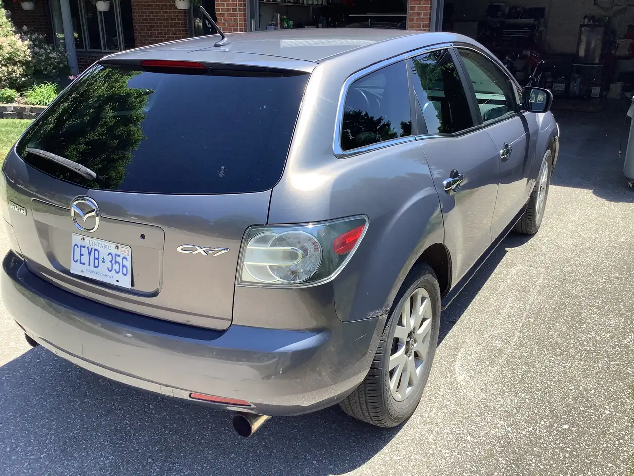 Mazda CX-7 photo Mazda CX-7