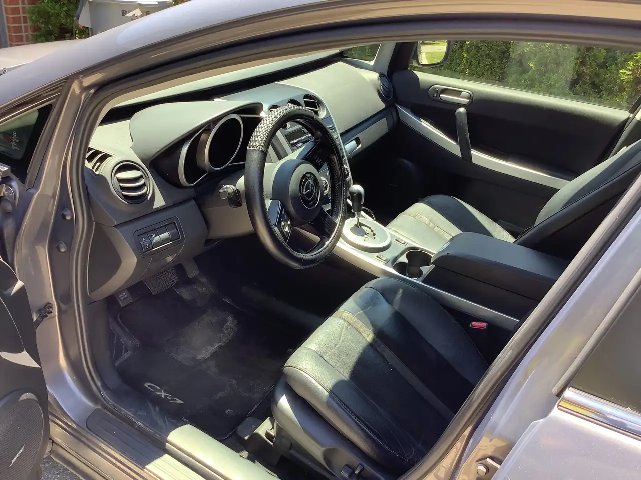 Mazda CX-7 photo Mazda CX-7