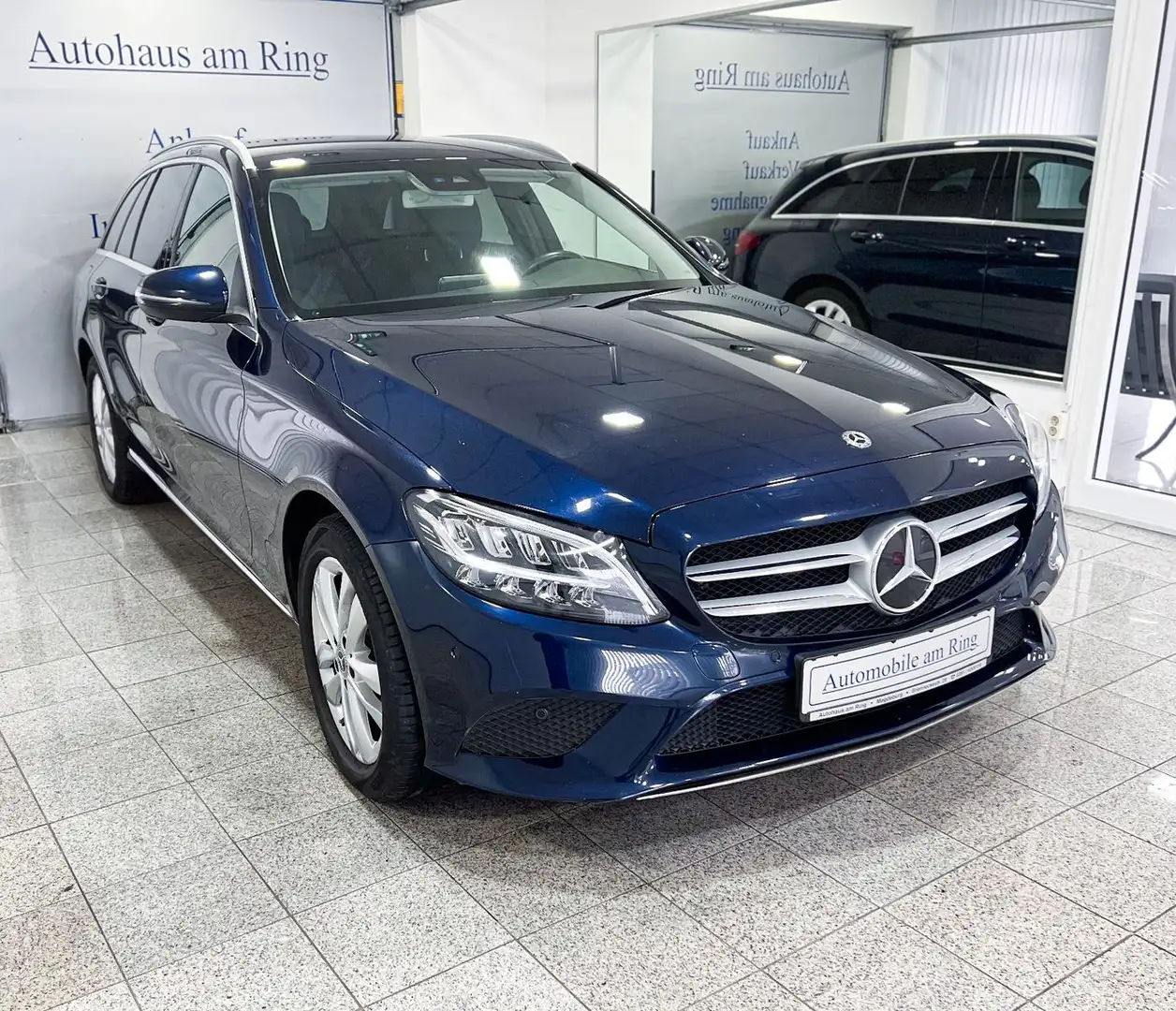 Mercedes-Benz C 220 T d 4Matic Avantgarde Navi  LED 1.Hand! Blau - 1