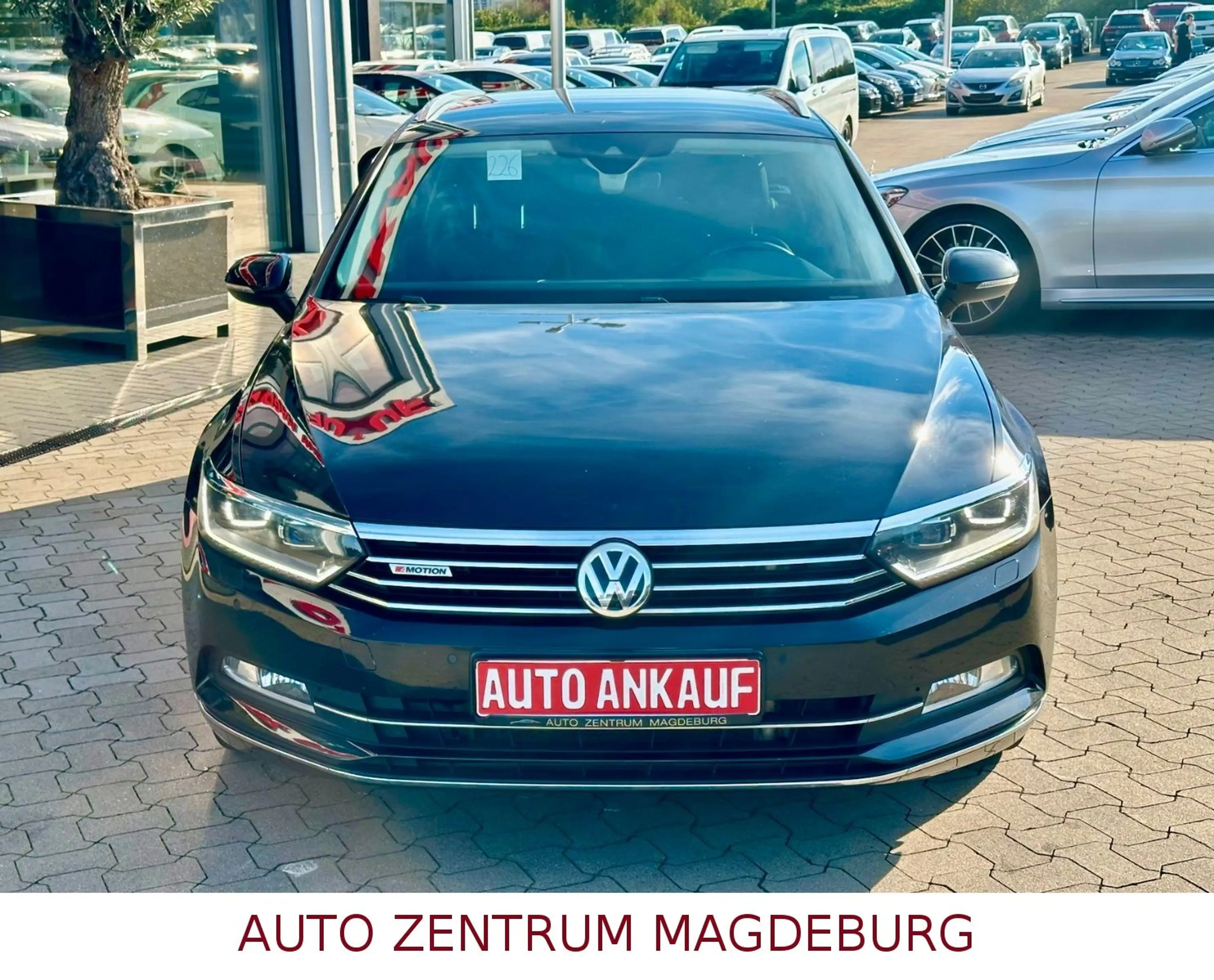 Volkswagen Passat Variant Highline 4 Motion NAV*STANDHZ*AHK — photo 3