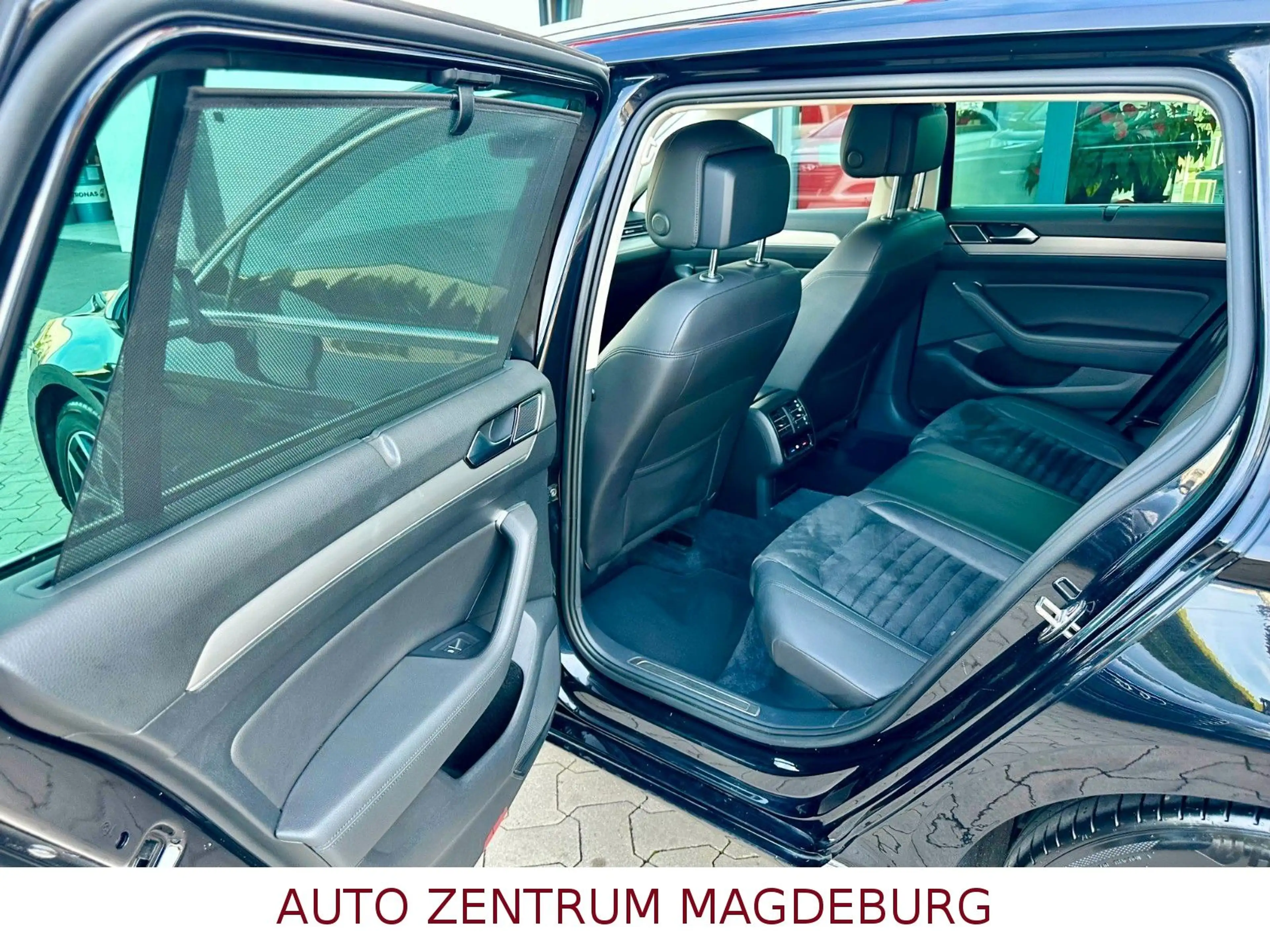 Volkswagen Passat Variant Highline 4 Motion NAV*STANDHZ*AHK — photo 9