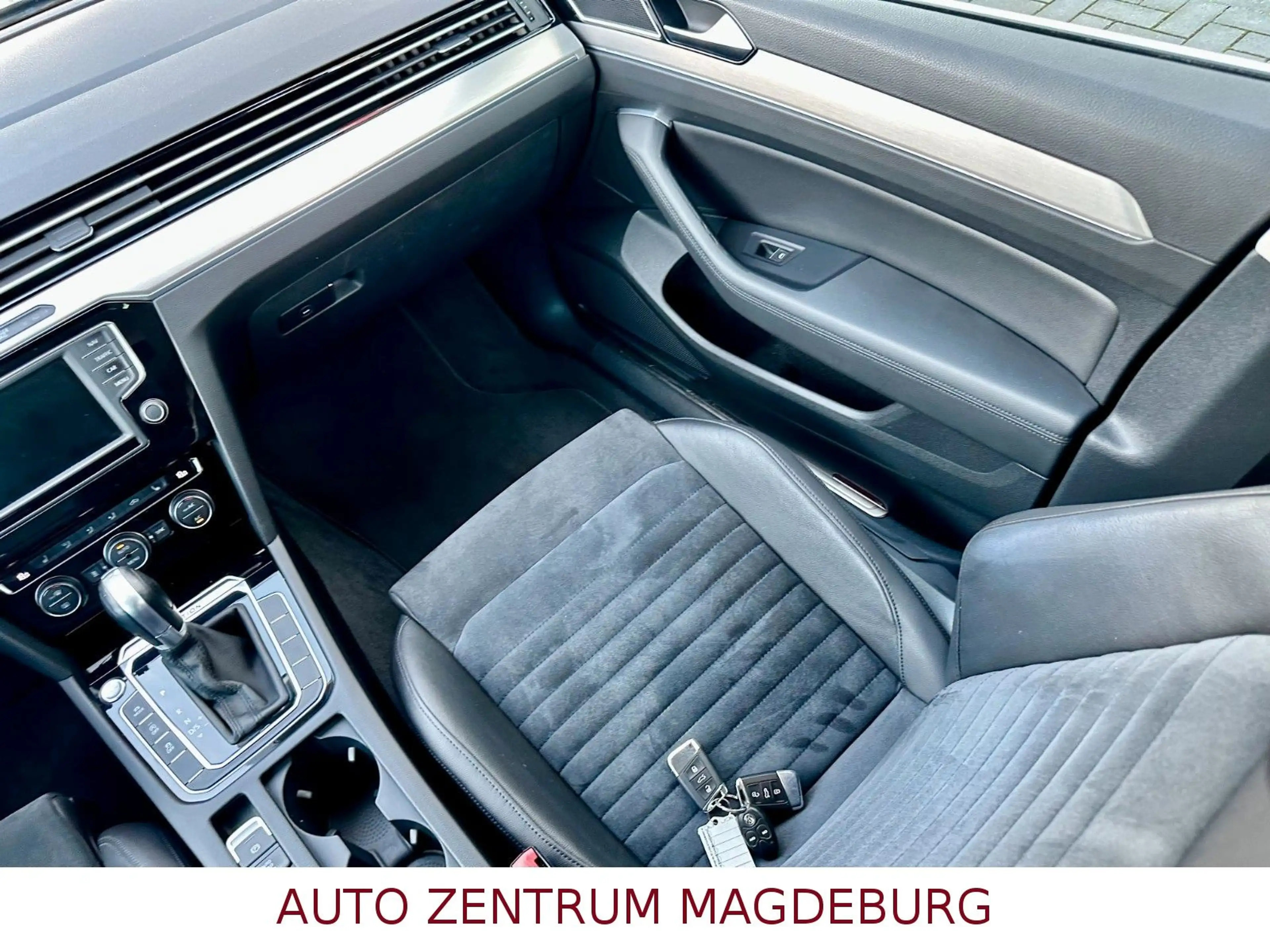 Volkswagen Passat Variant Highline 4 Motion NAV*STANDHZ*AHK — photo 15