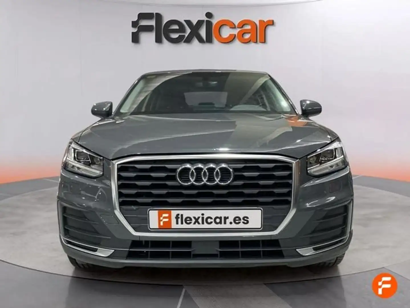 Audi Q2 30 TDI Advanced S tronic 85kW Gris - 2