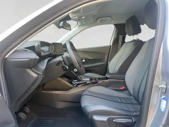 Peugeot 2008 view 7